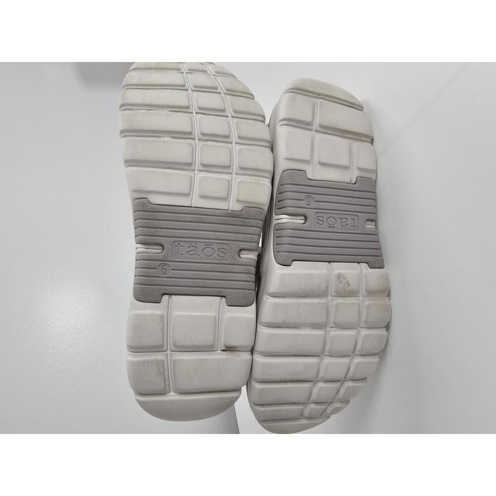 Taos Gray Suede and Fabric Adjustable Strap Sandals - Picture 11 of 15